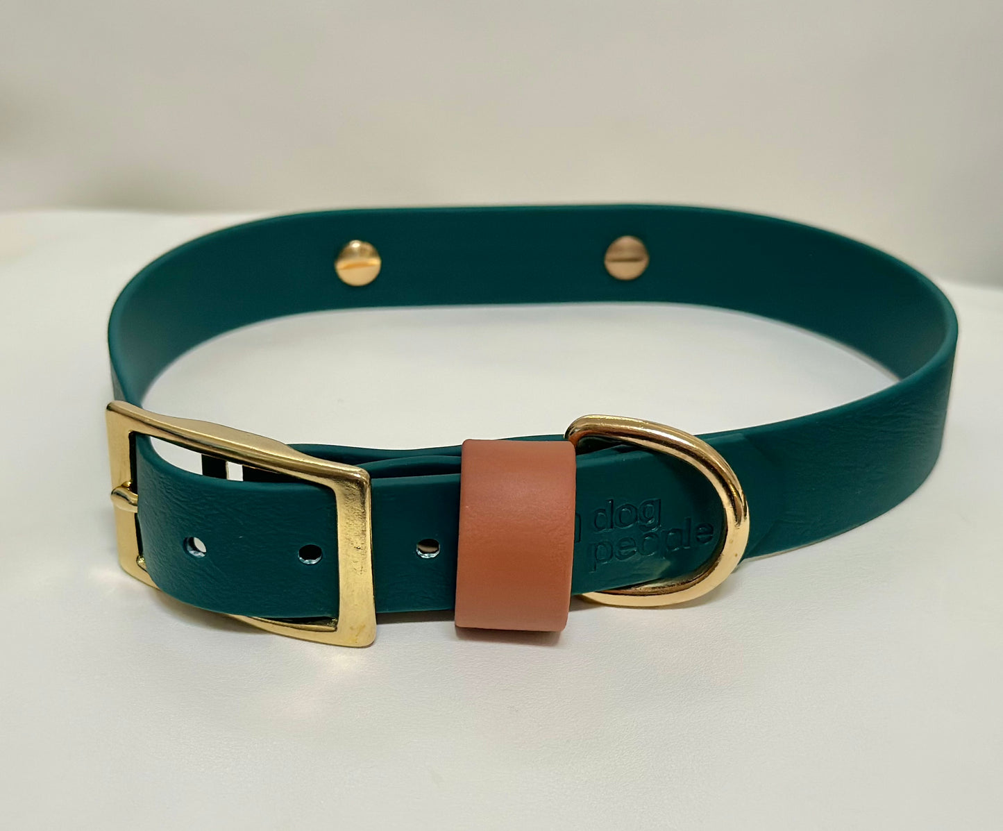 The Buckle Collar